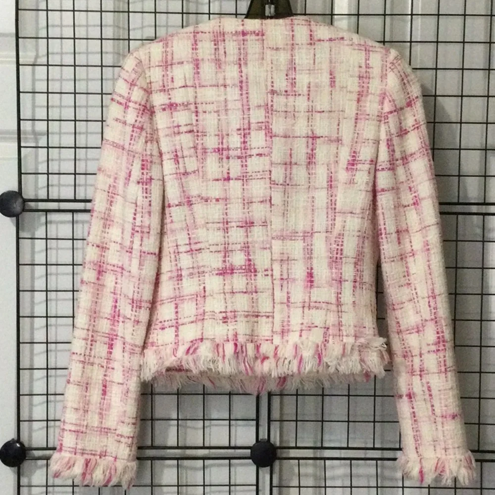 Fashionable cotton jacket. France - Picture 6 of 6